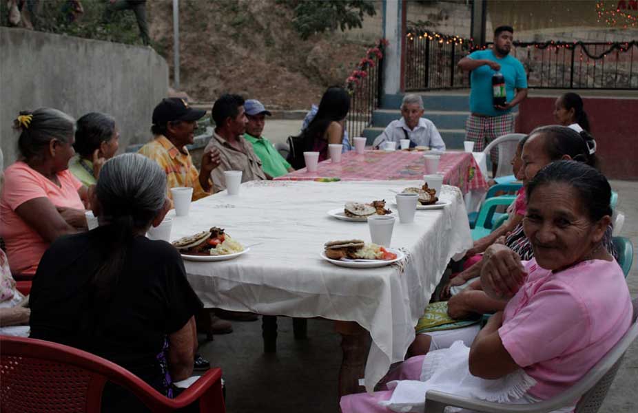 Christmas Dinner for the Elderly 2017, San Lorenzo Hoduras