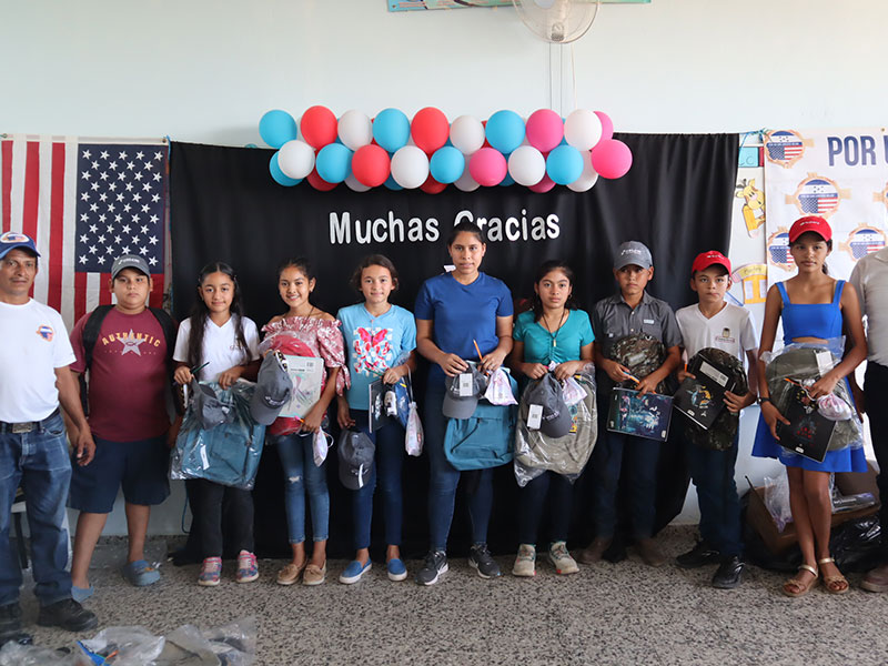 Backpacks and school supplies donations 2024 in Camapara Honduras.